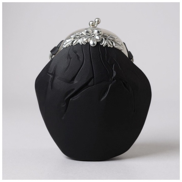 Etra Handbags - Etra Vintage Black Velvet Hand Bag w/ Ornamental Silver Pull-Tab Closure